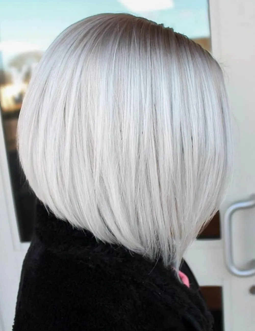 GRAY BOB